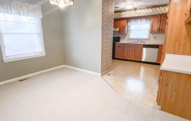 2605 SOUTHVIEW DR