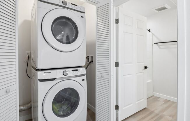 2 beds, 2 baths, 1,030 sqft, $3,150, Unit 306