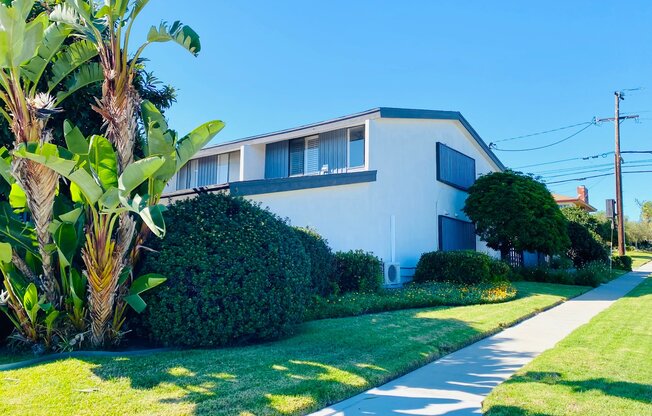 5401 W SLAUSON AVE