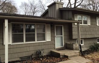 7201 NW Winter Ave