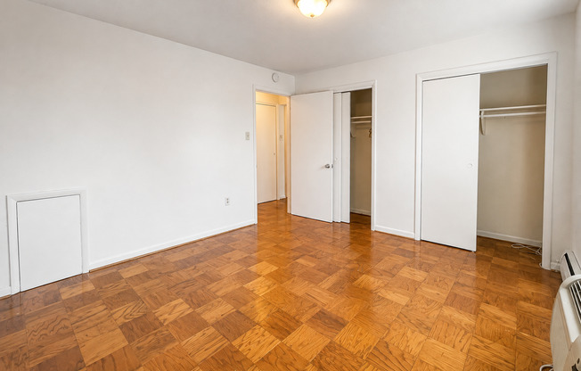 1 bed, 1 bath, 615 sqft, $1,645, Unit 112