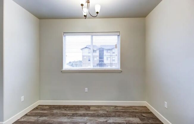 1 bed, 1 bath, 728 sqft, $1,475, Unit 137