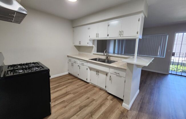 1134 Chestnut