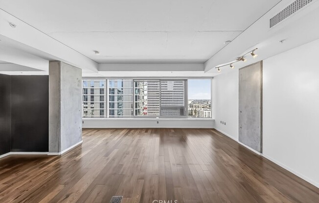 1 bed, 1.5 baths, 1,390 sqft, $3,500, Unit 1707