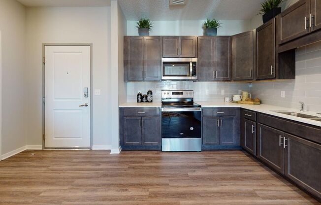 1 bed, 1 bath, 703 sqft, $1,565, Unit 3 - 357