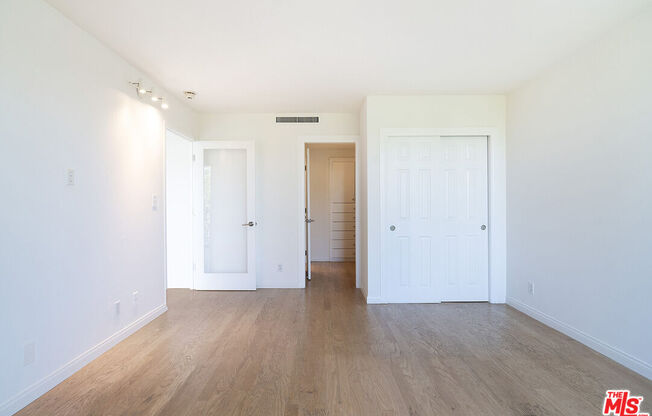 2 beds, 2 baths, 1,080 sqft, $4,850, Unit 708