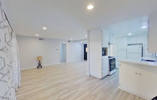 1105 S Rene Dr: Spacious 3 Bed 2 Bath House in Santa Ana!