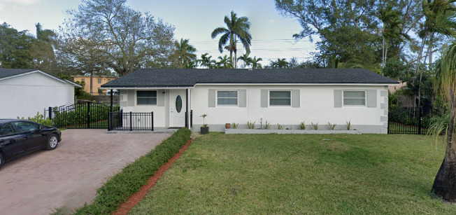 6255 SW 62 CT