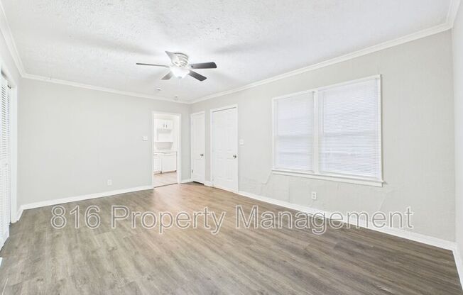 115 N RILEY ST