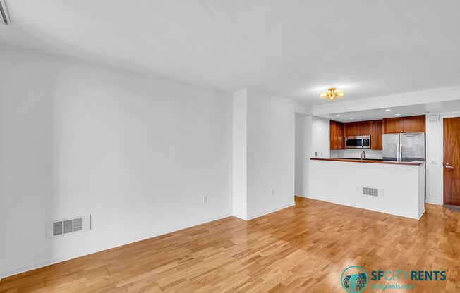 Pacific Heights: 7th Floor Condo w/ Office, Patio, Parking, Gym & Pool @ Pacific Place