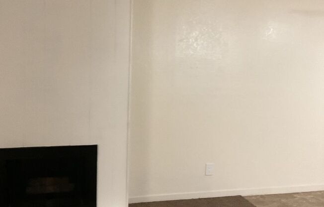 2 beds, 1 bath, 968 sqft, $1,345, Unit 1632-139