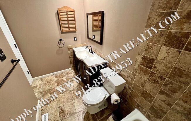 2 beds, 2 baths, $1,595