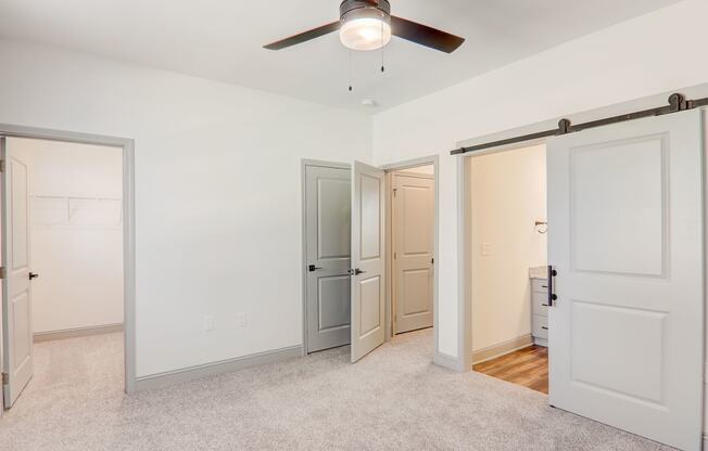 Townhome Main Bedroom with walk in closet and bathroom