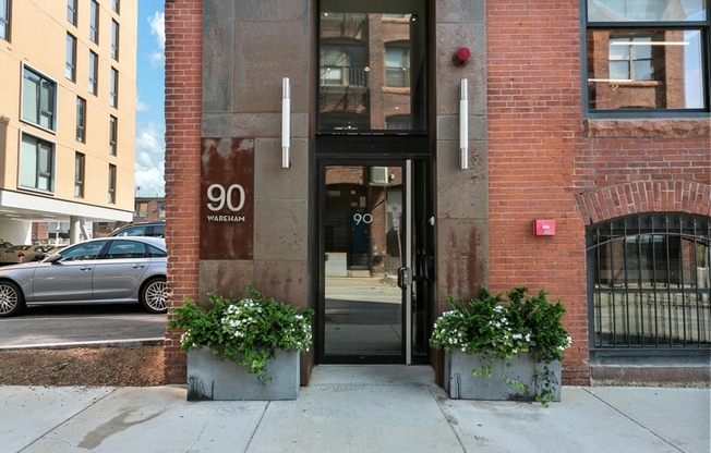 1 bed, 1 bath, 732 sqft, $3,500, Unit 216