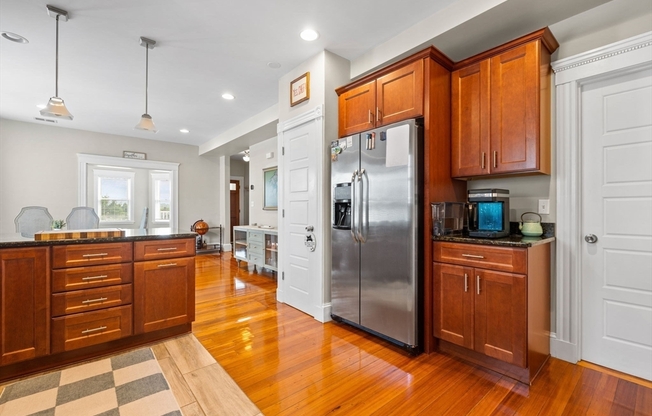 53 MONTVALE