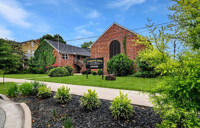 1002 East Main St