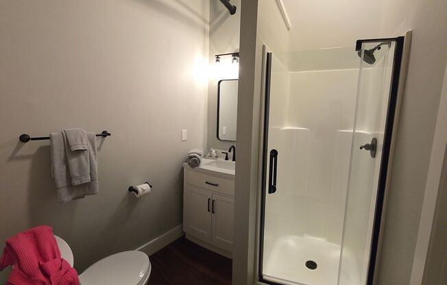 2 beds, 1 bath, 600 sqft, $1,295, Unit Available Now 208