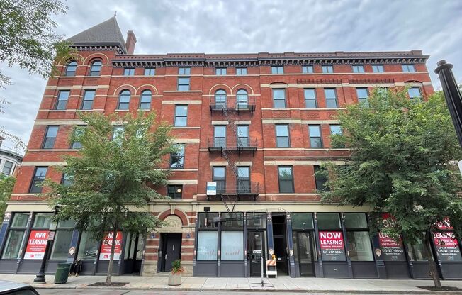 1301-1309 Walnut Street