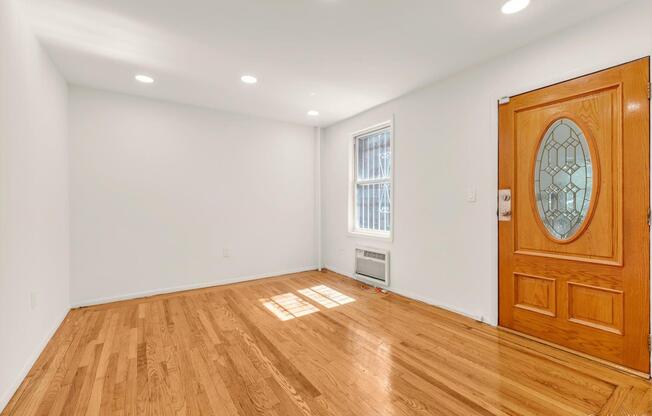 4 beds, 2 baths, 2,080 sqft, $8,500