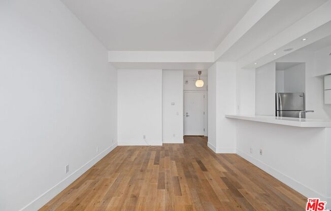 Studio, 1 bath, 536 sqft, $2,850, Unit 511