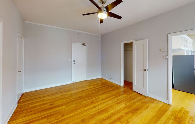 Studio, 1 bath, 450 sqft, $1,495, Unit 404
