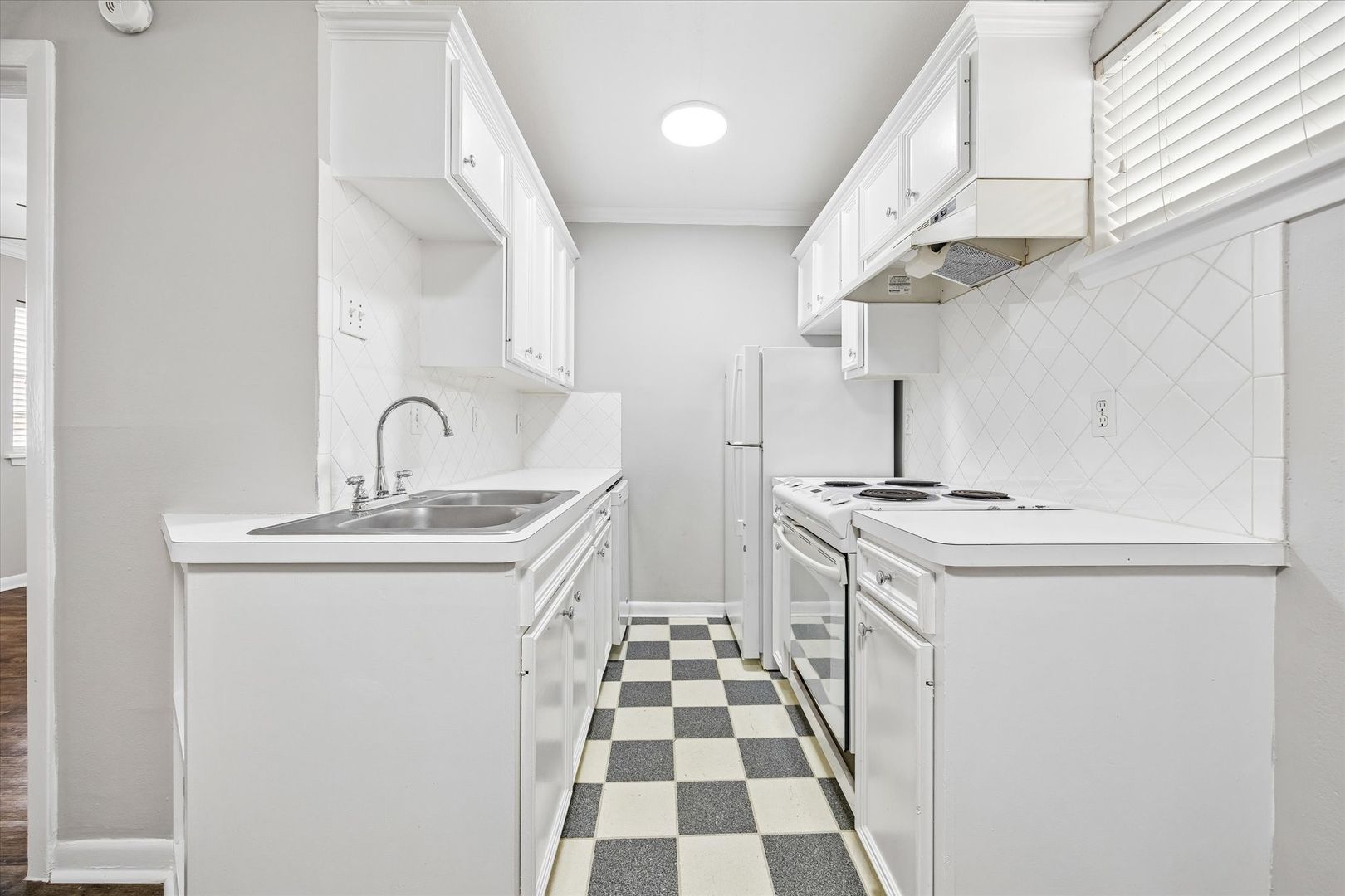 3618 Garrott St Apartments