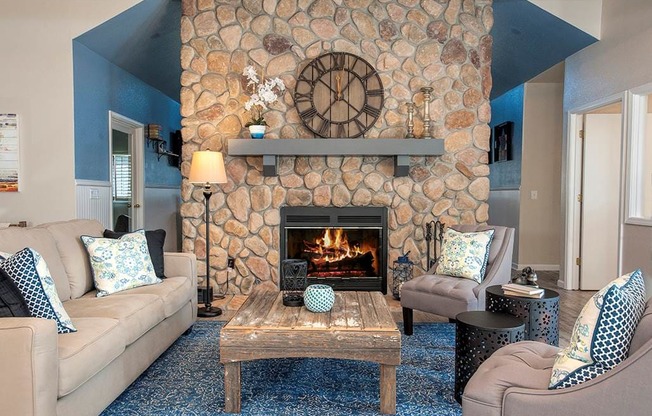 Rocklin Gold Clubhouse Seating Area & Fireplace