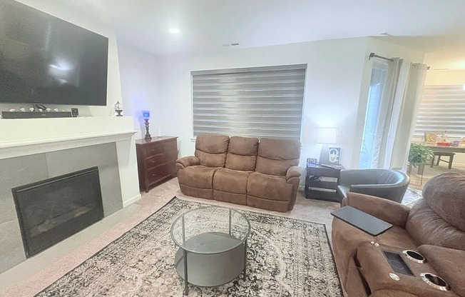 Just Reduced!!! Welcome Home to this Beautiful 5 Bedroom House!