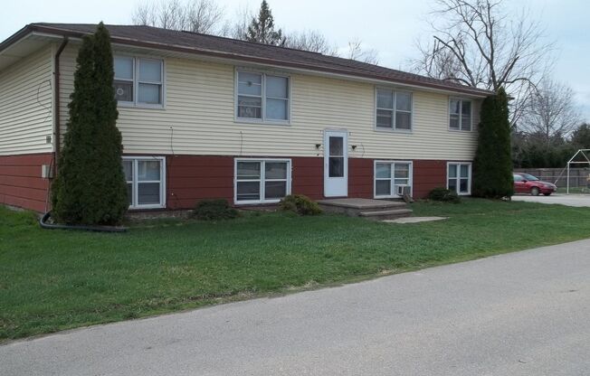 109 Iowa St