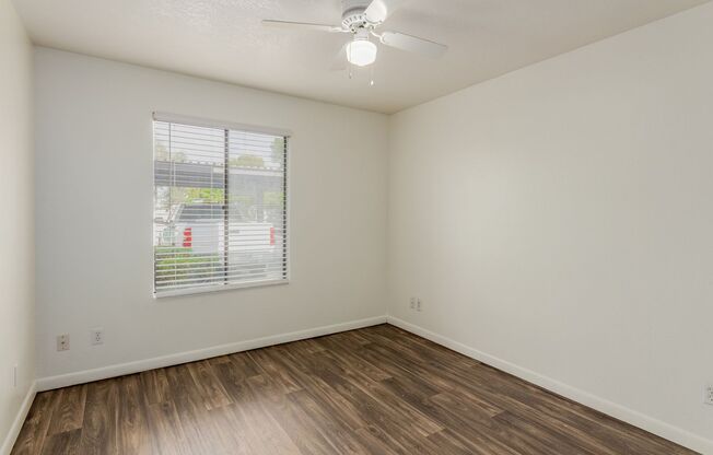 2 beds, 2 baths, 919 sqft, $1,675, Unit 1098