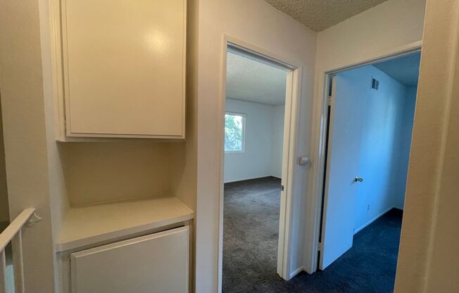 2 beds, 1 bath, $2,500