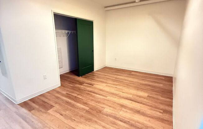 Studio, 1 bath, 615 sqft, $1,575, Unit Unit 305