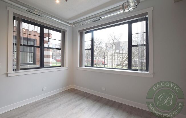 1 bed, 1 bath, 338 sqft, $1,900, Unit 115