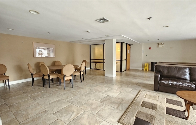 2 beds, 2 baths, 1,098 sqft, $3,000, Unit 416