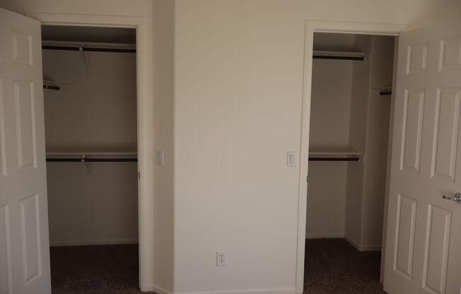 2 beds, 2.5 baths, $2,195, Unit APARTMENT 8143