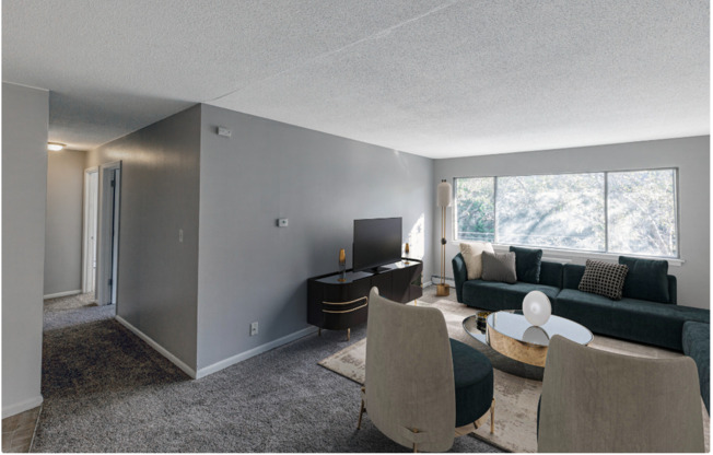 1 bed, 1 bath, 695 sqft, $825, Unit 129