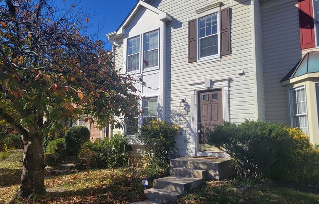 Lovely 3 BR/2.5 BA Townhome in Ellicott City!