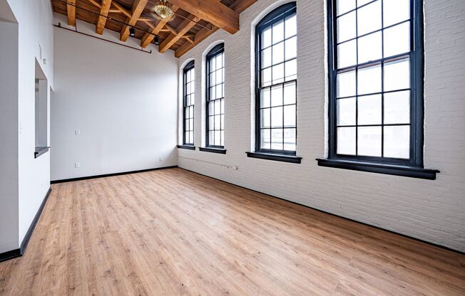 2 beds, 1 bath, 890 sqft, $1,475, Unit Apartment 108