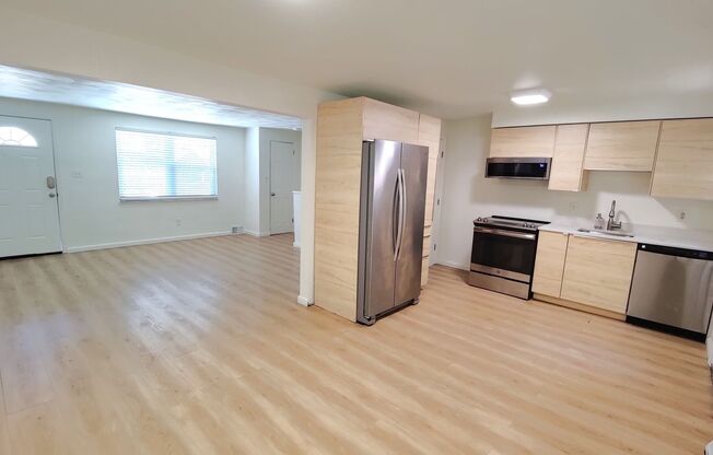 3 beds, 1 bath, $1,495