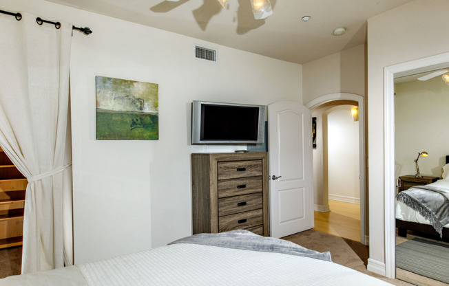 1 bed, 1 bath, 910 sqft, $2,795, Unit 1