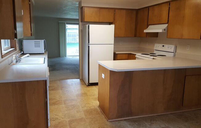 3 beds, 2 baths, $2,195