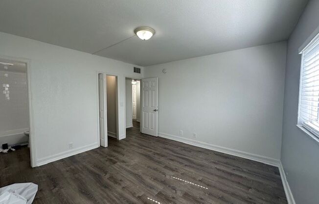 2 beds, 2 baths, 900 sqft, $1,995, Unit 206