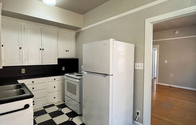 1 bed, 1 bath, $1,495, Unit 111