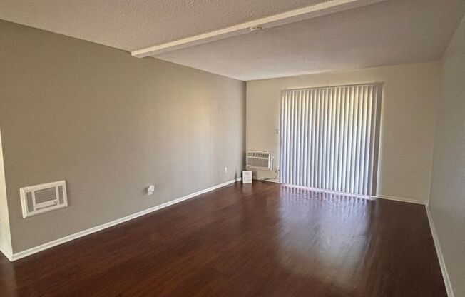 1 bed, 1 bath, 780 sqft, $2,425, Unit 65