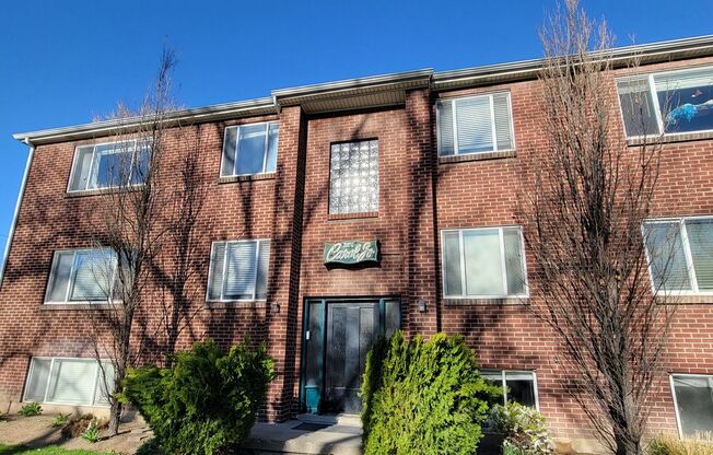 Arches South Apartments