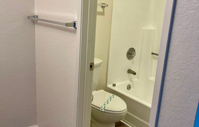 3 beds, 2 baths, 1,000 sqft, $2,850, Unit 229