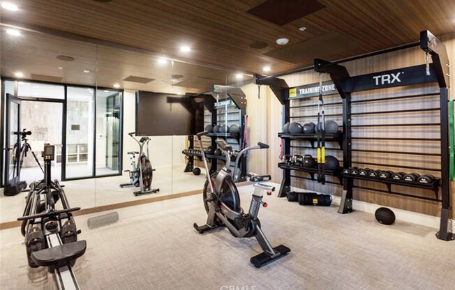 Studio, 1 bath, 599 sqft, $2,221, Unit 815