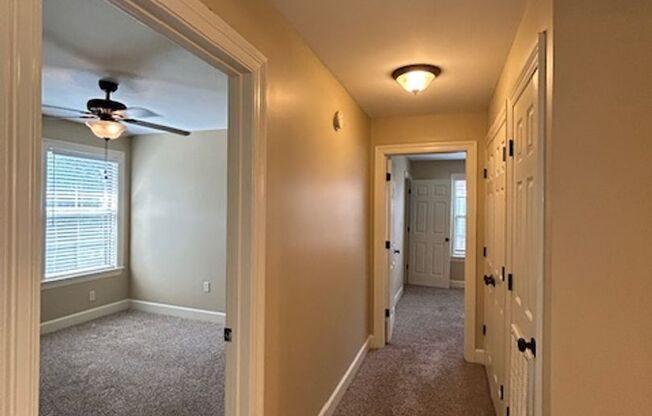 3 beds, 2 baths, 1,300 sqft, $1,125, Unit O-202