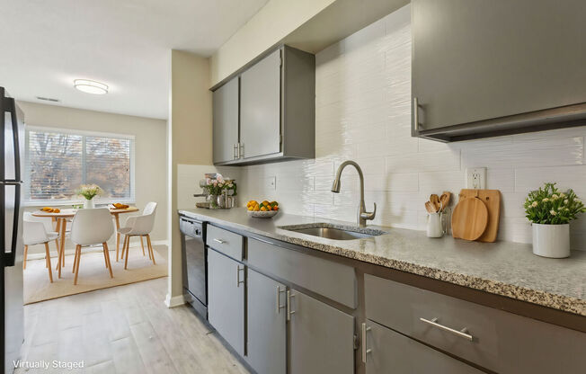 Applewood At The Cove Apartments