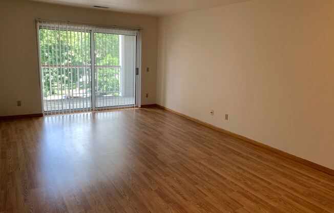 325 S. Hamilton St.